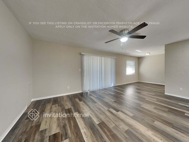 Photo - 3944 Porpoise Dr SE