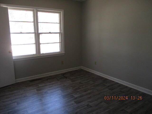 Photo - 126 Jasmine St