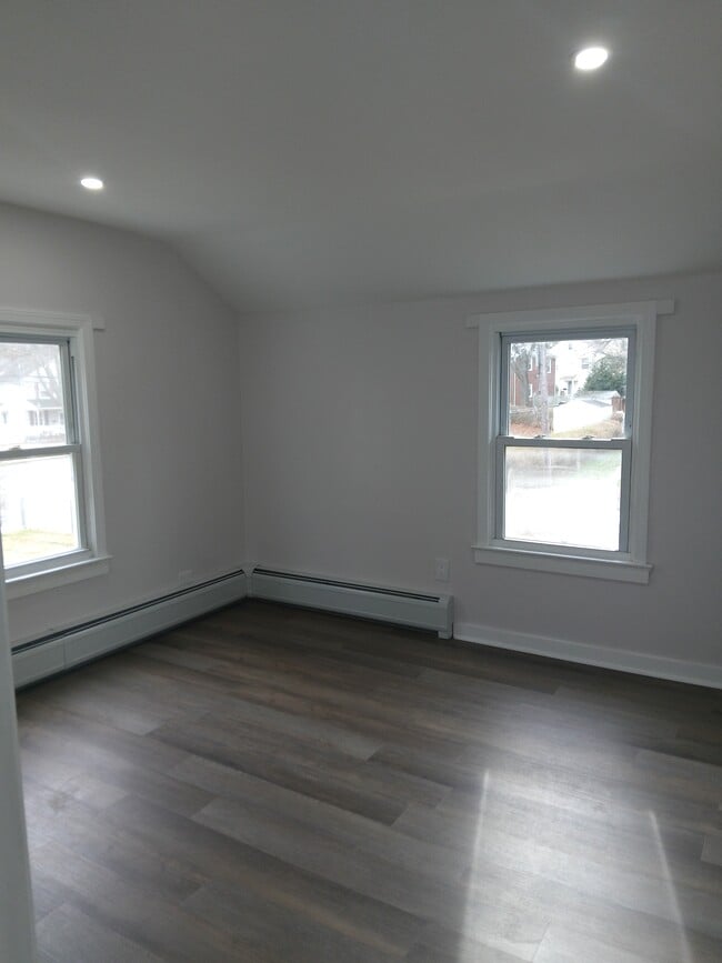 Photo - 3 Garden Ct Unit 3