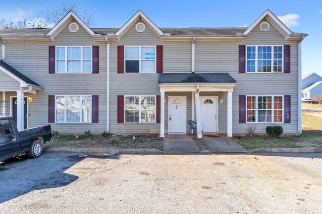 Building Photo - 2 Bedroom, 1.5 Bathroom Townhome – Granite Counters & Open Floor Plan $1400/mo rent