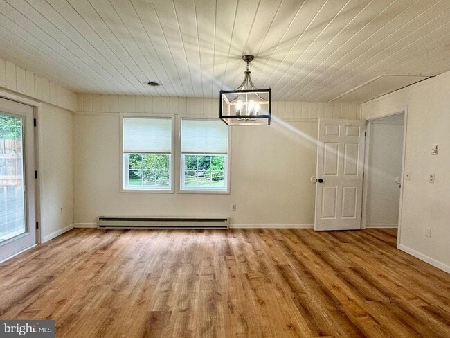 Photo - 1380 Sand Hill Rd