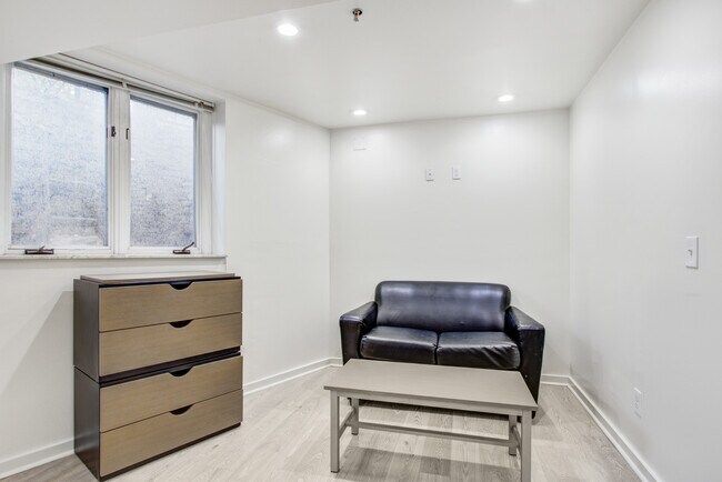 Photo - Charter House