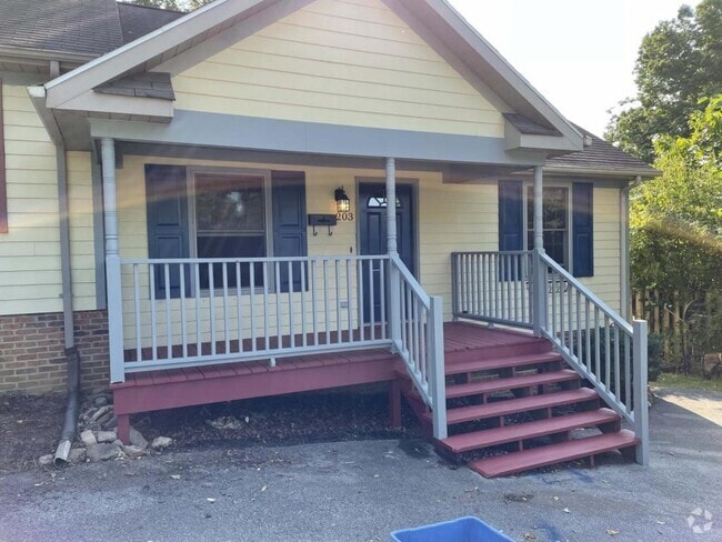Building Photo - 203 Correll Ln Rental