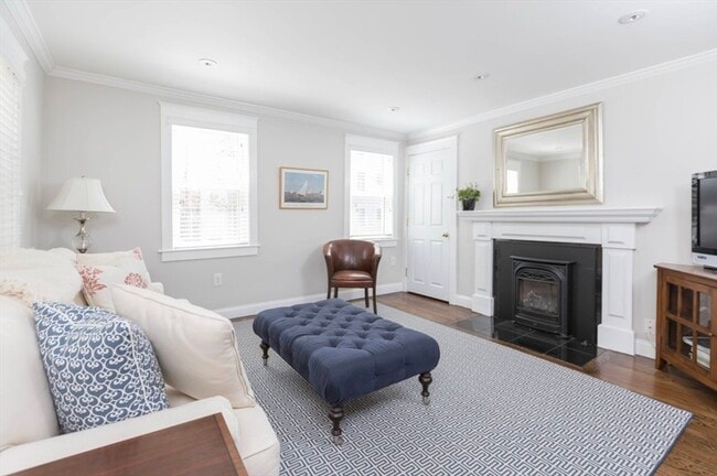 Photo - 622 E 2nd St Unit 622