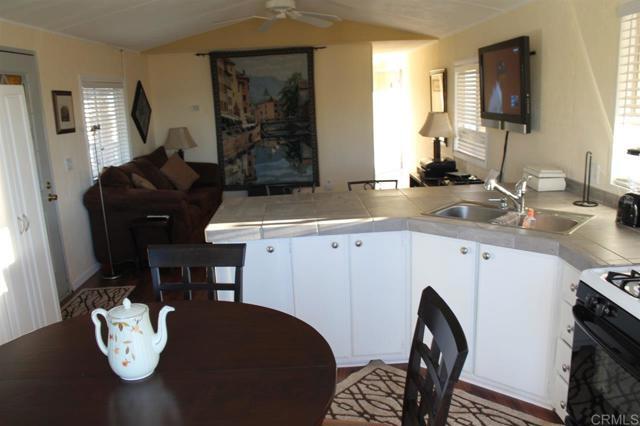 Photo - 26250 Parkview Dr