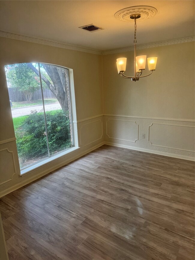 Photo - 20111 Yorkway Dr