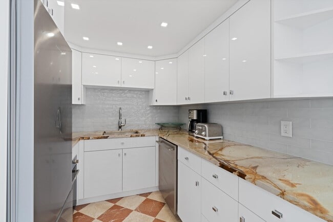 Photo - 401 Peruvian Ave Unit 3020