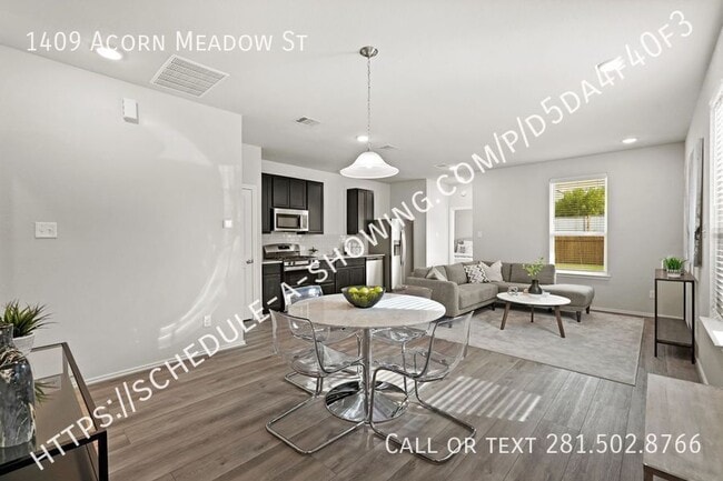 Photo - 1409 Acorn Mdw St