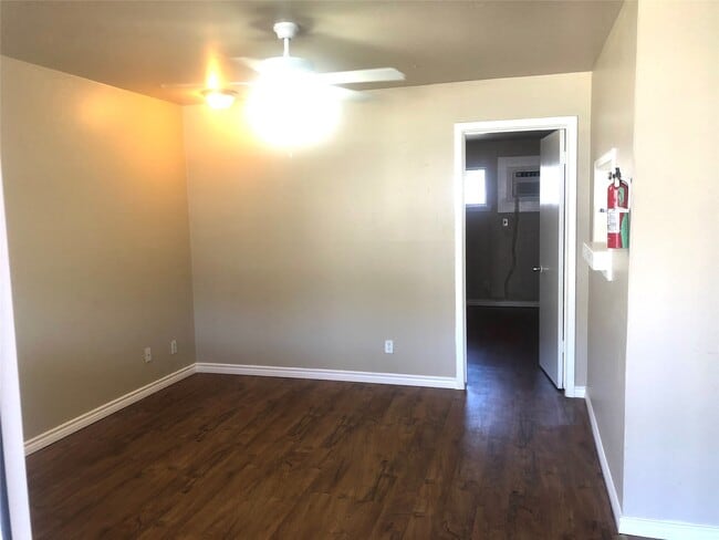 Building Photo - 1755 Colquitt St Unit 7 Rental