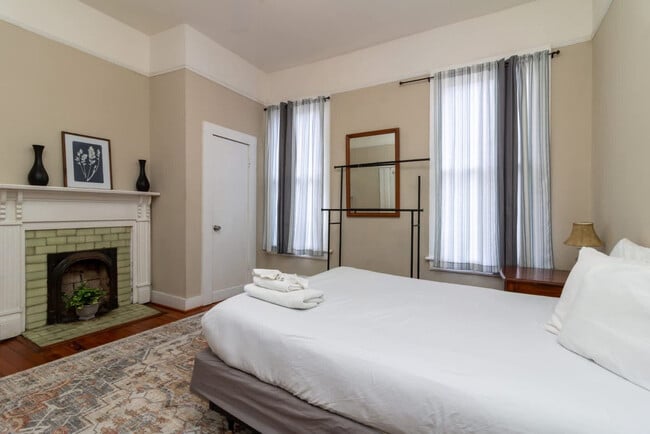 Photo - 737 3rd Ave Unidad SI ID1043433P