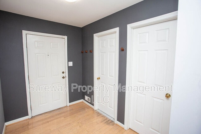 Photo - 605 Doral Dr
