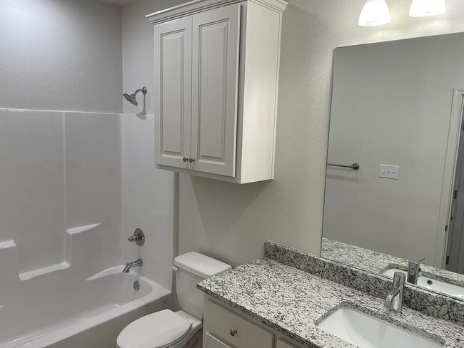 Photo - Like new 2/2 Townhome