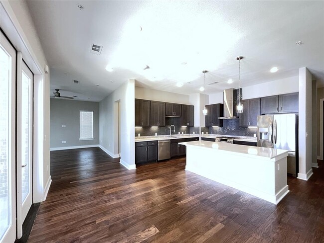 Photo - 4325 Jackson Ave Unit 2301