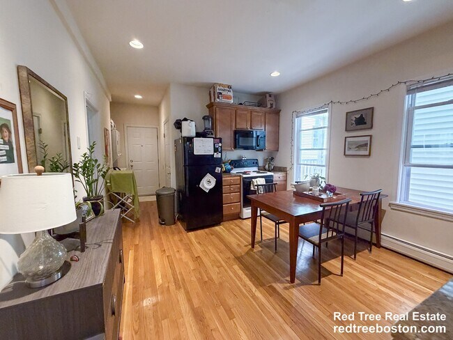 Photo - 143 Hillside St Unit 2