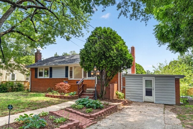 Photo - 9501 49th Pl