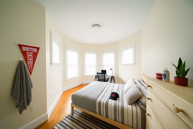 Photo - 48 Ashford St Unit 1A