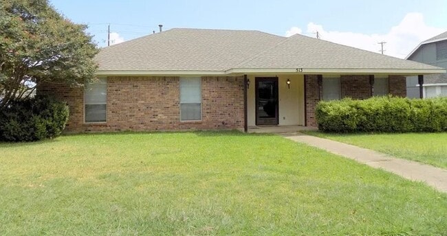 Building Photo - 513 Woodhollow Dr Rental