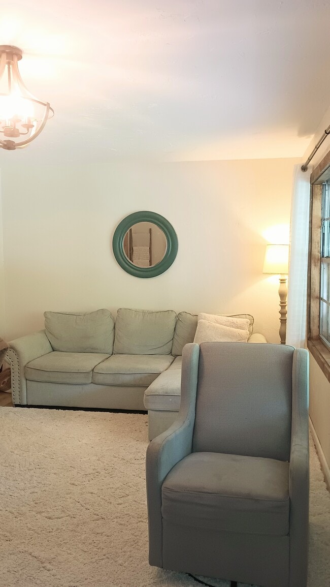 Photo - 615 Tank Hill Rd