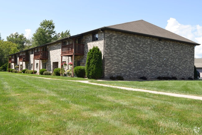 Building Photo - Meadows Rental