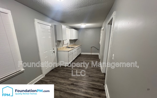 Photo - 444 Glankler St