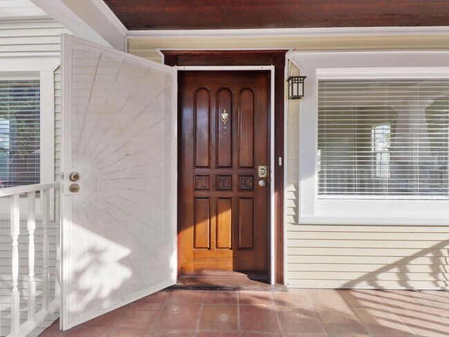Photo - 1812 El Monte Ave