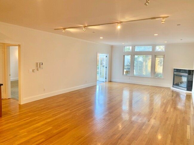 Renovated yet Classic Inner Mission (18th ... - Renovated yet Classic Inner Mission (18th ... Condo