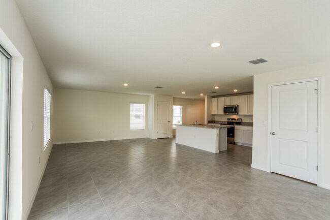 Photo - 2921 Great Abaco Wy