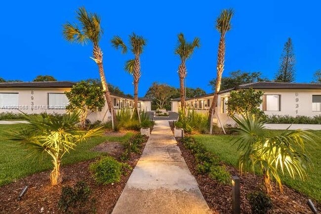 Photo - 8931 NE 2nd Ave Unit S3