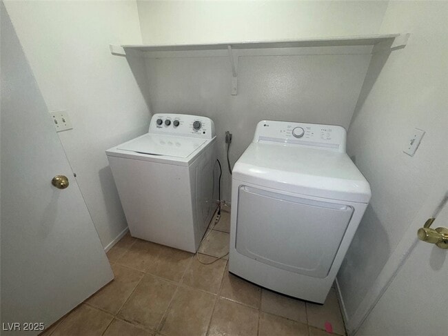 Building Photo - 3621 Covewick Dr