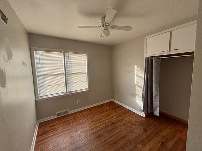 Photo - 725 W 22nd Ave