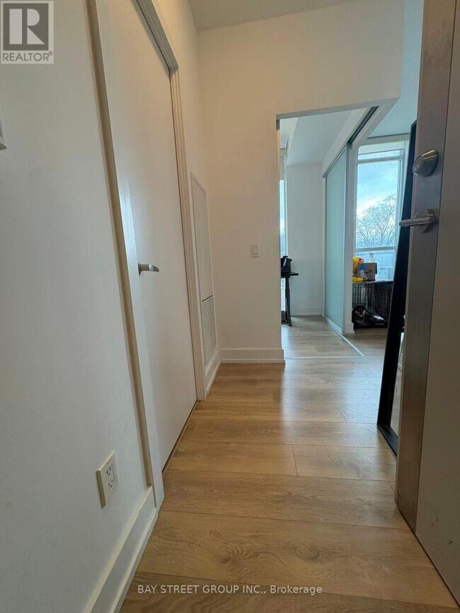 Photo - 128 Fairview Mall Dr Unit 205