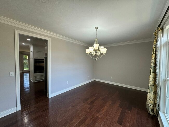 Photo - 301 Golden Pond Dr