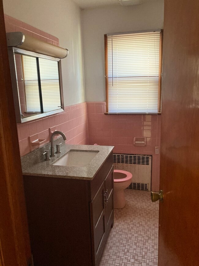 Photo - 253 N 15th St