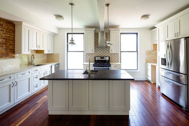 Photo - 751 Quincy St