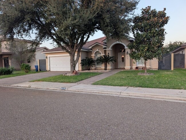 Photo - 415 Starling Creek Loop