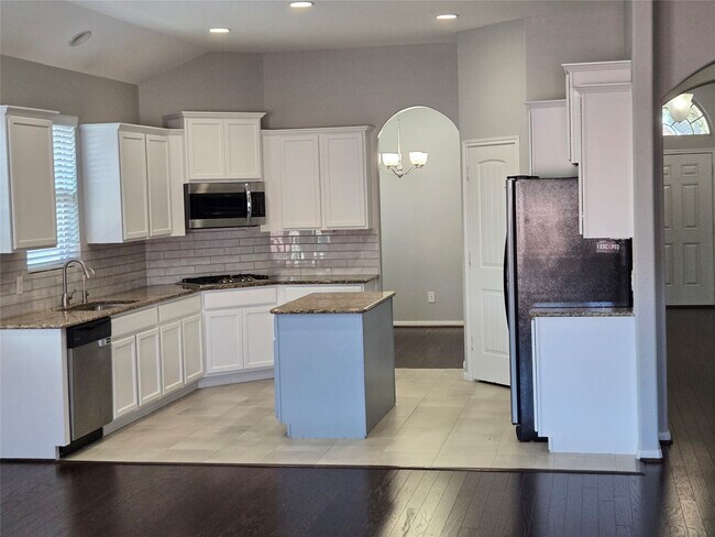 Photo - 23610 Ortensia St