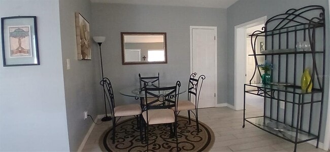 Photo - 115 Duxbury Ave