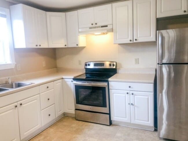 Photo - 7169 Strawberry Rd