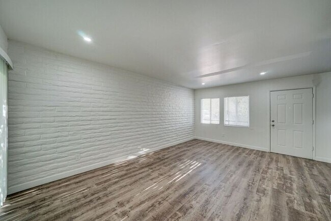 Photo - COMING SOON! Total Modern Renovated 1bed/1bath in Downtown Phoenix