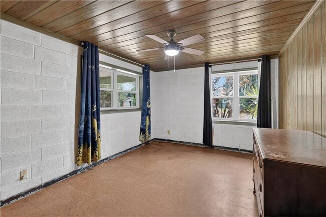 Photo - 1601 Walnut Ave