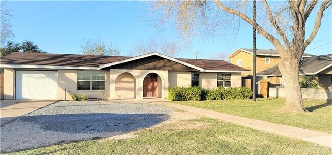 Building Photo - 1927 W Owassa Rd Rental