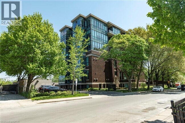 Photo - 50 Murray St W Unit 302