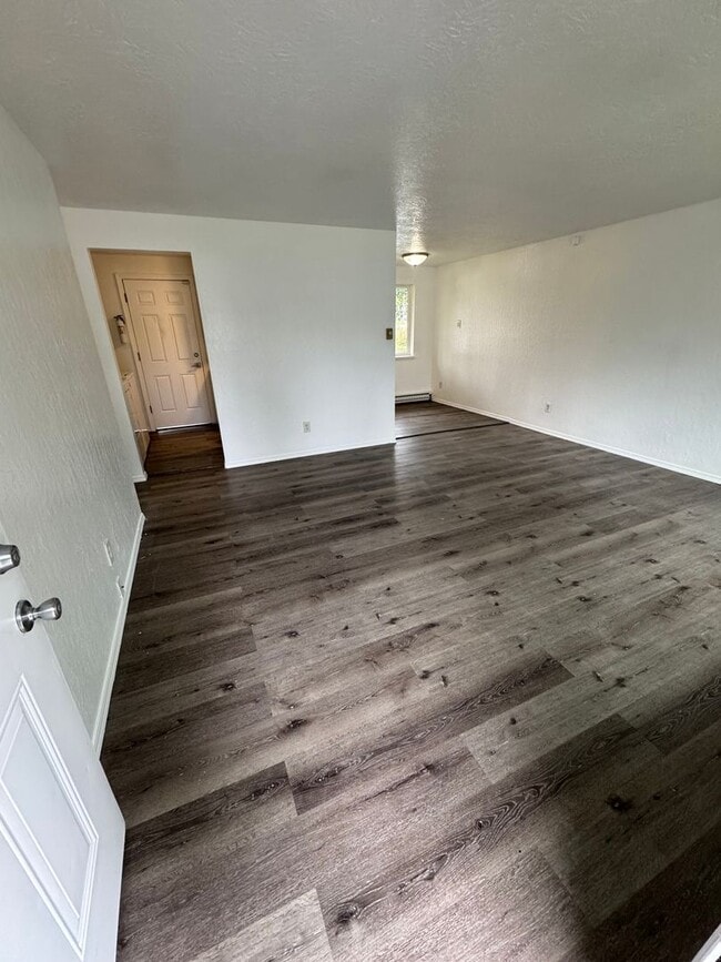 Photo - Charming 2-Bedroom Lakewood Duplex with Carport
