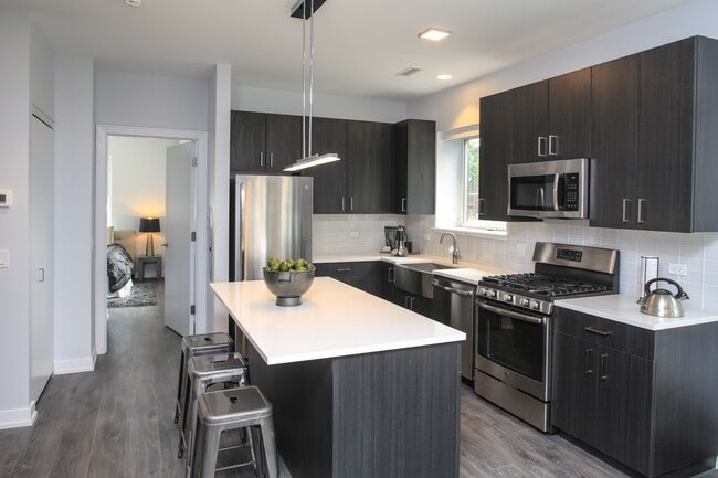 Photo - 909 W Montana St