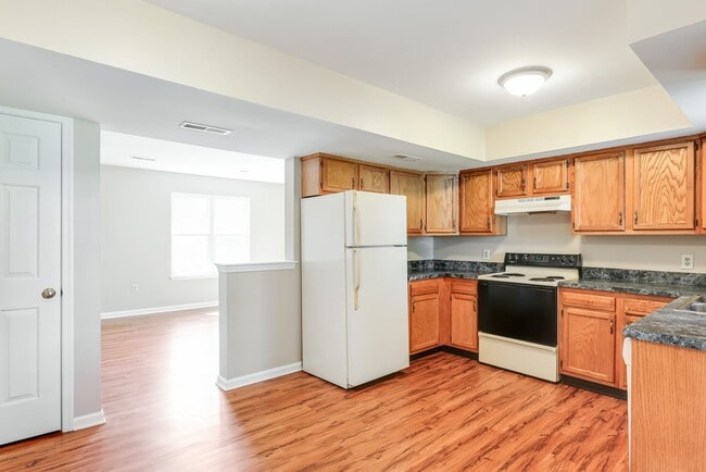 Photo - Three bedroom two bathroom end unit townhouse