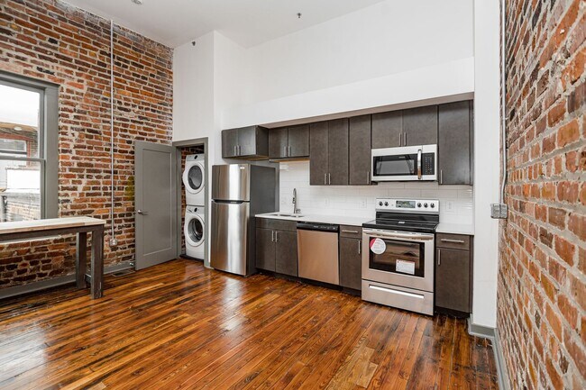 Building Photo - 18th Street Lofts