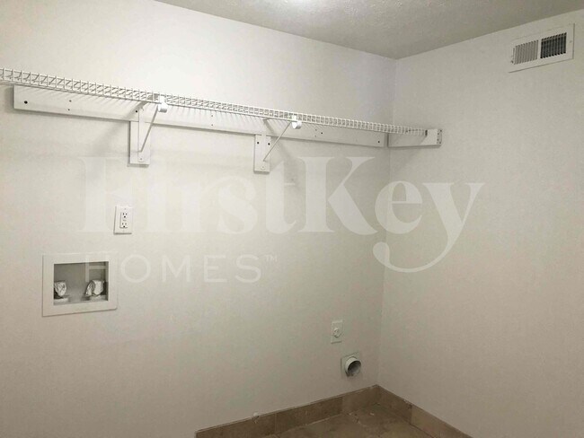 Photo - 2583 Herndon Rd NW