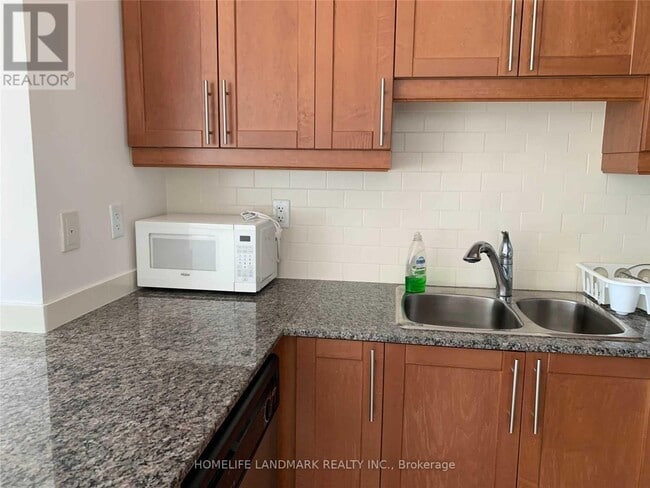 Photo - 18 Holmes Ave Unit 702