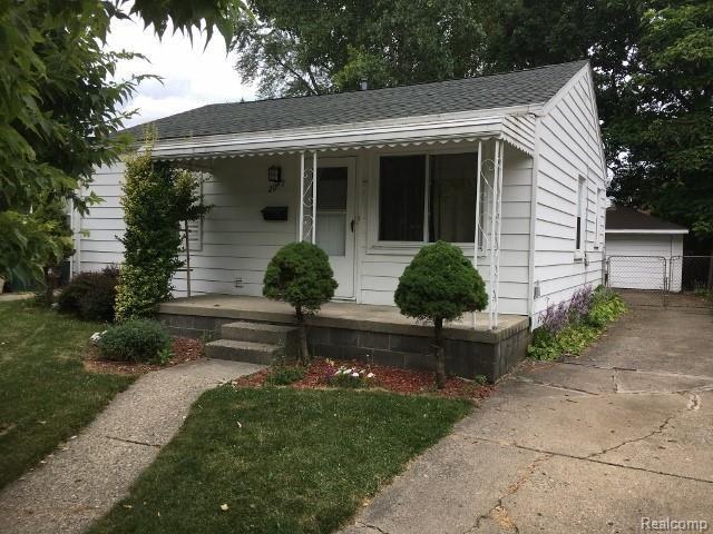 Building Photo - 2047 Romeo St