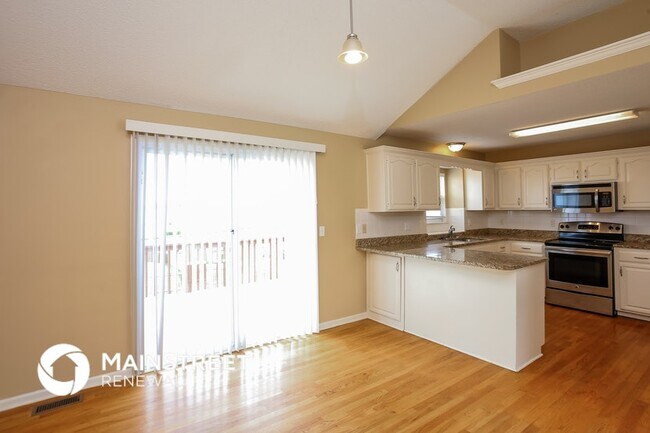 Photo - 1221 Rosehill Dr